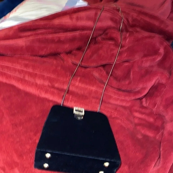 Jeanne Lottie  Vintage Black Velvet rhinestone details slim chain shoulder bag - Picture 11 of 11